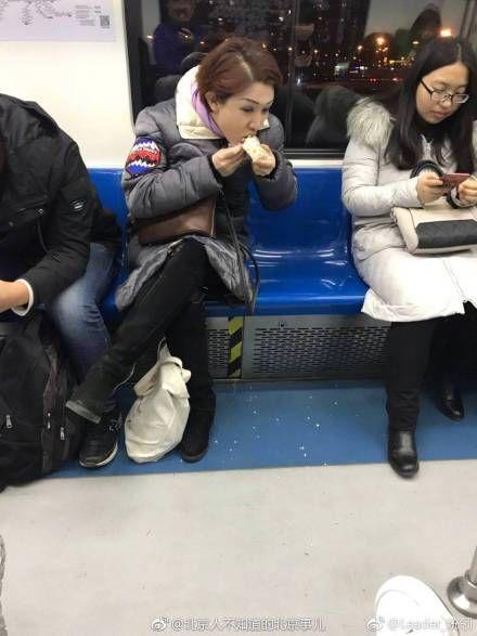 娱乐吃瓜酱地铁录音,吃瓜酱带你一探究竟