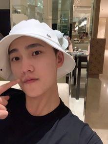 娱乐吃瓜沈月